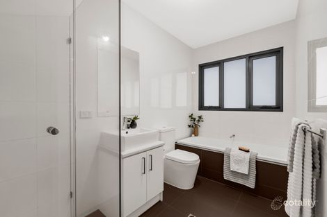 Property photo of 7A Sinclair Crescent Macleod VIC 3085