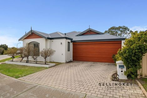 Property photo of 15 Hourn Way Canning Vale WA 6155