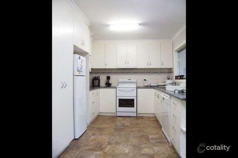 Property photo of 16 Poplar Avenue Keith SA 5267