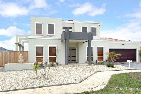 Property photo of 3 Avonlea Court Roxburgh Park VIC 3064