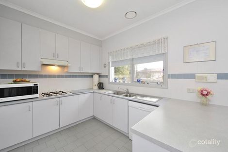 Property photo of 2/72 Andersons Creek Road Doncaster East VIC 3109