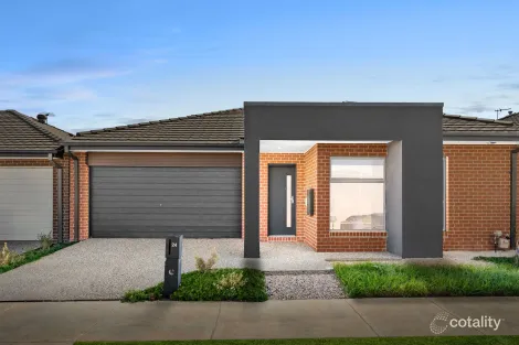 Property photo of 24 Mondegreen Close Wyndham Vale VIC 3024