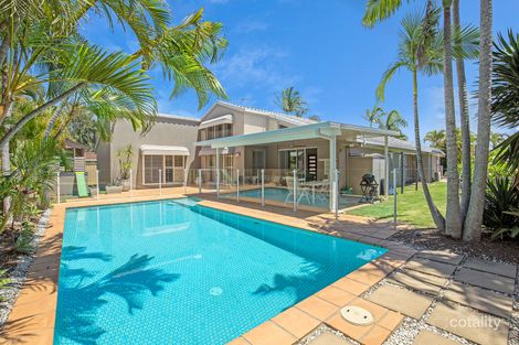 Property photo of 4 Roderick Court Benowa QLD 4217