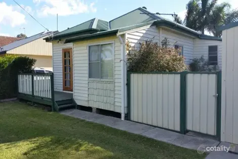 58 Barton St, Oak Flats, NSW 2529