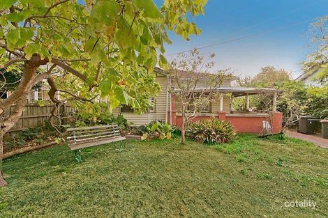 Property photo of 13 Dalston Road Hughesdale VIC 3166