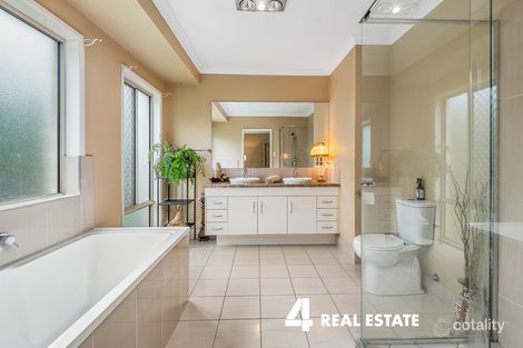 Property photo of 16-18 Halcot Court Gleneagle QLD 4285