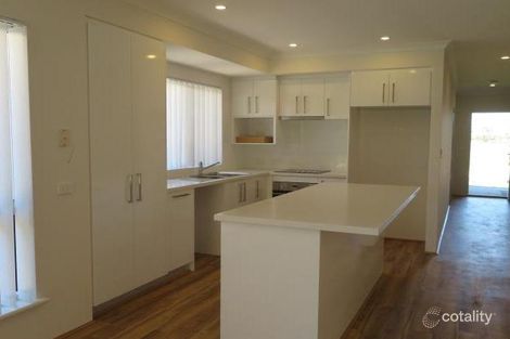 Property photo of 31 Vaucluse Way Coodanup WA 6210