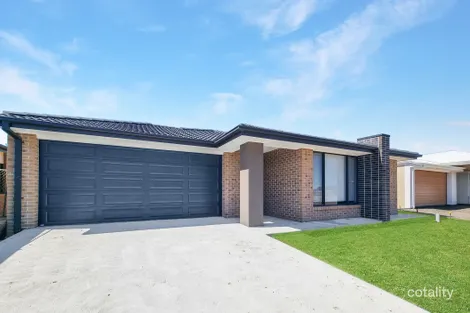 21 Keats Cct, Armstrong Creek, VIC 3217
