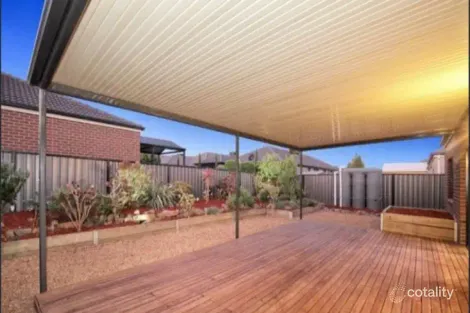 Property photo of 37 Middlesborough Drive Craigieburn VIC 3064