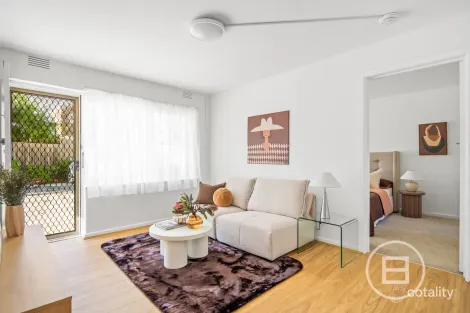 Property photo of 2/2D Cunningham Street Northcote VIC 3070