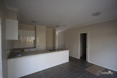 Property photo of 21 Burssi Circuit Doreen VIC 3754