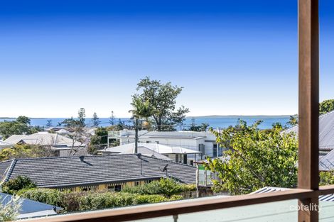 70 Kingsley Tce, Wynnum, QLD 4178