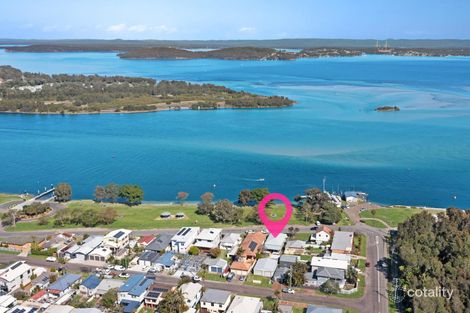 6 Lakeview Pde, Pelican, NSW 2281