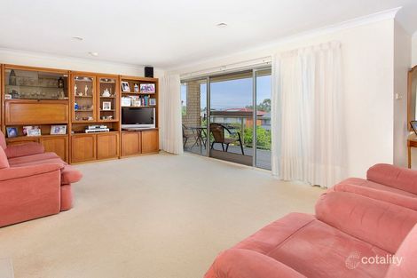Property photo of 28 Rushton Drive Kanahooka NSW 2530