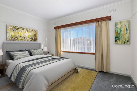 Property photo of 8 Jasmine Street Bell Park VIC 3215