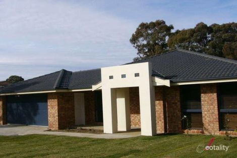 Property photo of 21 Judith Street Armidale NSW 2350