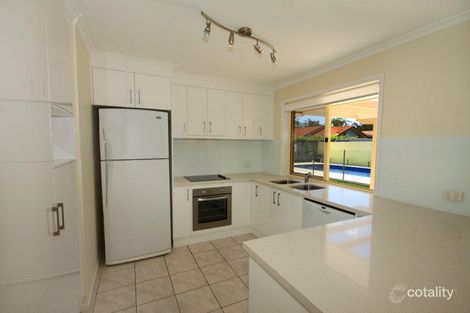 Property photo of 14 Fernleigh Crescent Mountain Creek QLD 4557