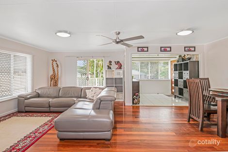 Property photo of 12 Nucella Street Mansfield QLD 4122