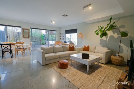 11 Ozone Pde, Trigg, WA 6029