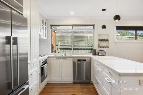 Property photo of 53 Rosstrevor Crescent Mitcham VIC 3132