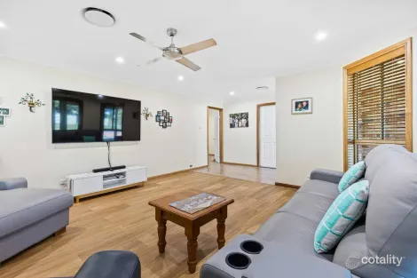 Property photo of 17 Brushbox Drive Ulladulla NSW 2539