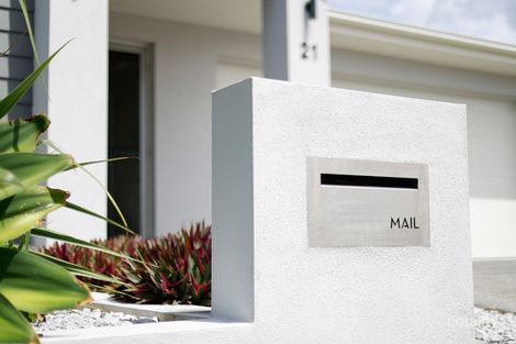 Property photo of 21 Sally Crescent Nirimba QLD 4551