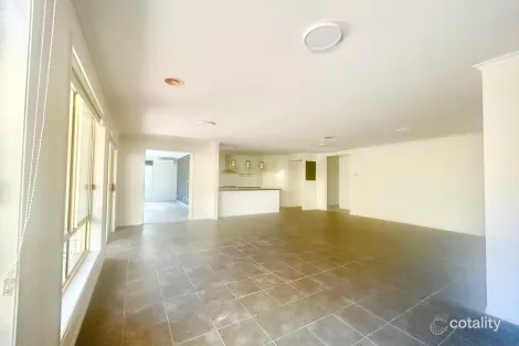 Property photo of 19 Eucumbene Road Manor Lakes VIC 3024