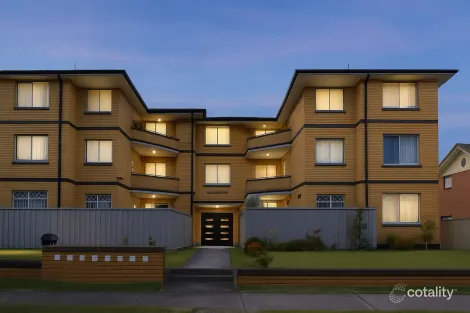 3/41-43 Rosemont St S, Punchbowl, NSW 2196