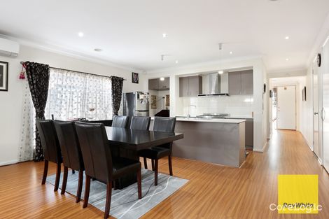 Property photo of 3 Geraldton Road Point Cook VIC 3030
