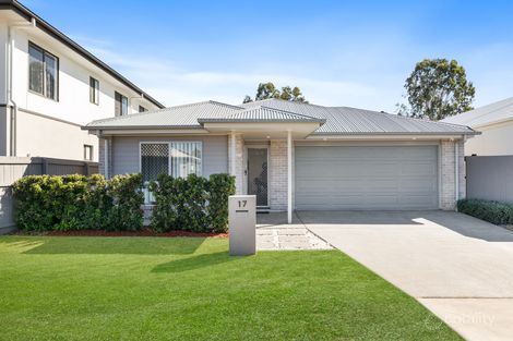 Property photo of 17 Miami Place Pallara QLD 4110