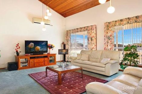 Property photo of 5 Nowland Place Abbotsbury NSW 2176