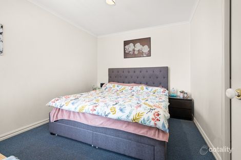 2/38 Trickey Ave, Sydenham, VIC 3037