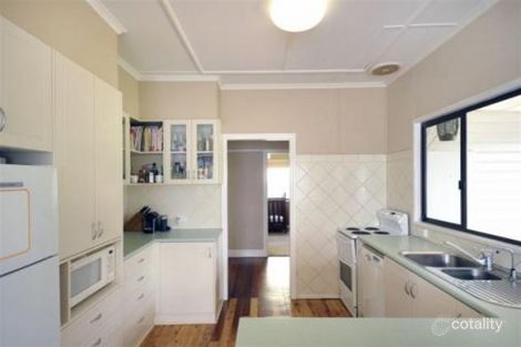 Property photo of 229 West Street Harristown QLD 4350