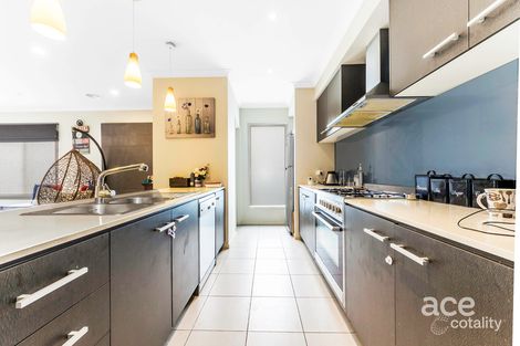 33 Omaroo St, Truganina, VIC 3029