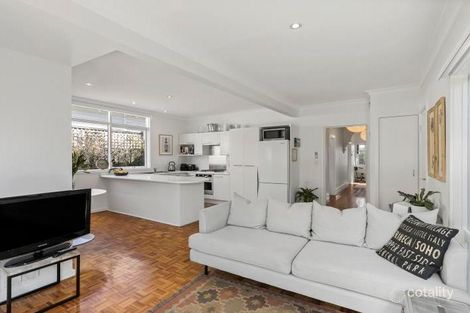 Property photo of 532 New Street Brighton VIC 3186
