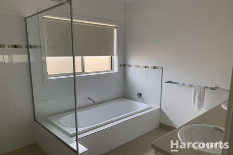 Property photo of 1/26 Mardon Drive Horsham VIC 3400