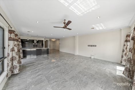 Property photo of 38 Waterloo Road Cranbourne East VIC 3977