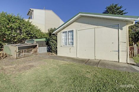 Property photo of 16 Grant Road Coal Point NSW 2283
