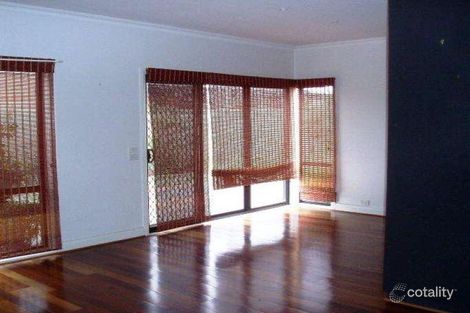 Property photo of 12 Creekbank Place Caroline Springs VIC 3023