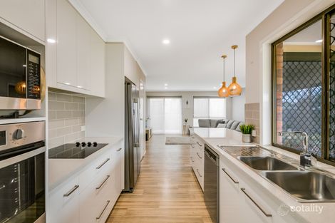 Property photo of 7 Dandelion Drive Middle Ridge QLD 4350