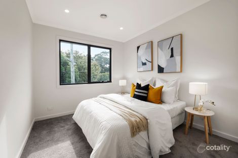 Property photo of 2D Claude Street Bentleigh East VIC 3165