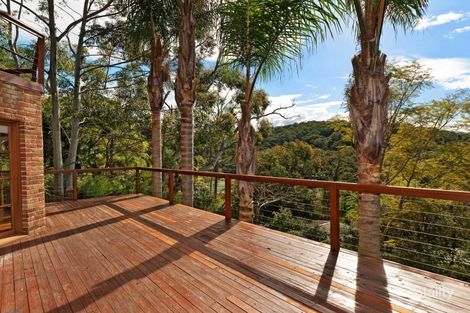 Property photo of 10 Kuttabul Place Elanora Heights NSW 2101