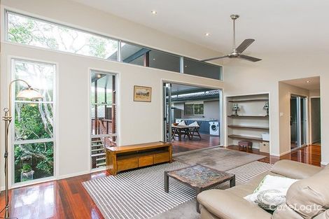 Property photo of 151 Fegen Drive Moorooka QLD 4105