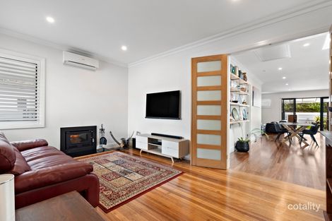 Property photo of 10 Simmonds Street Hughesdale VIC 3166