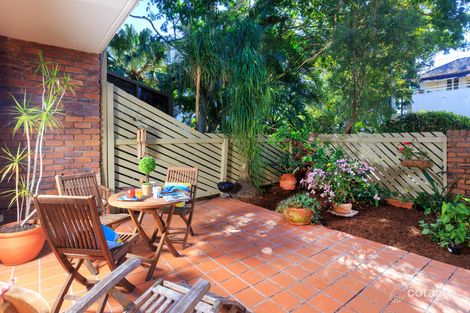 Property photo of 4/1 Jerdanefield Road St Lucia QLD 4067