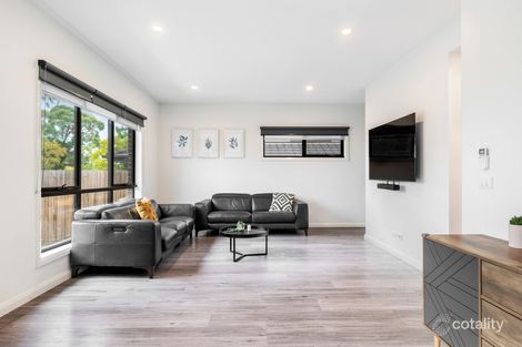 Property photo of 3/8 Summit Court Mooroolbark VIC 3138