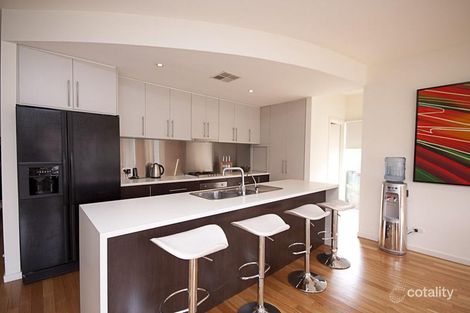 10 Yarle St, Mawson Lakes, SA 5095