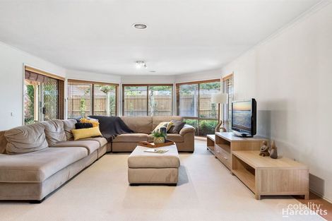 Property photo of 6 Risdon Drive Notting Hill VIC 3168