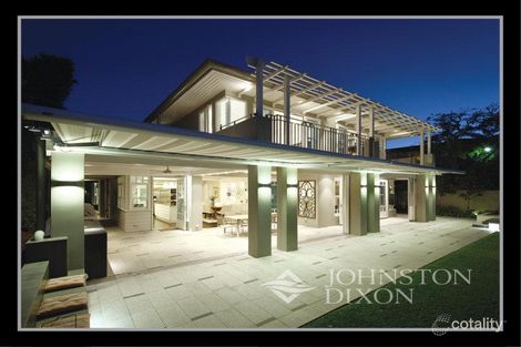 29 Laurence St, St Lucia, QLD 4067