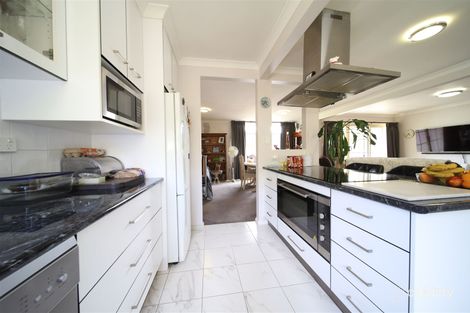 Property photo of 2 Baillieu Street Rosebery TAS 7470